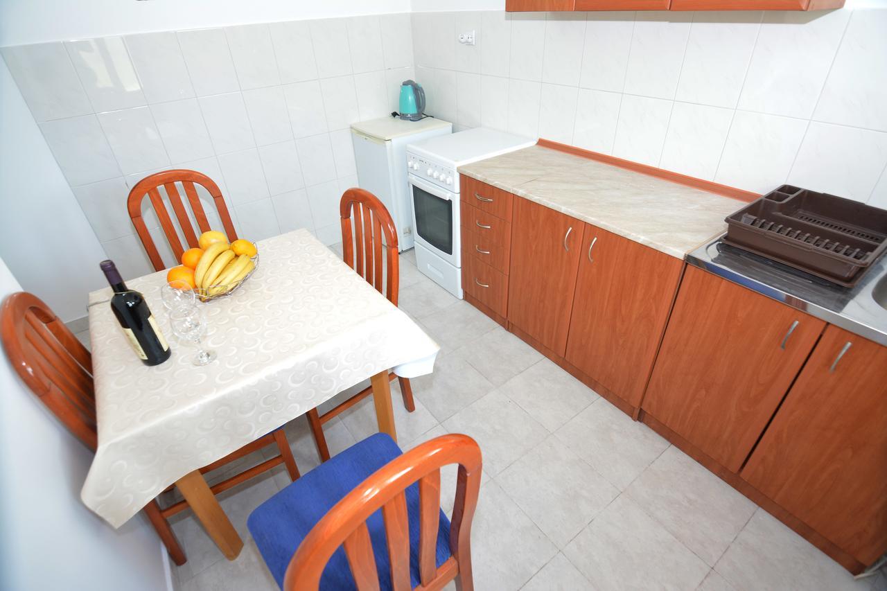 Apartments Jovana Petrovac Ngoại thất bức ảnh