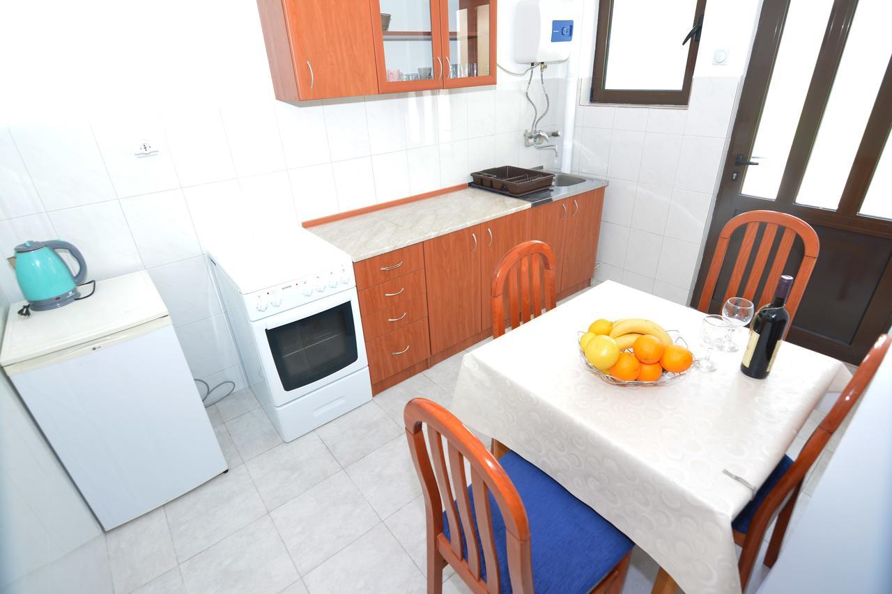 Apartments Jovana Petrovac Ngoại thất bức ảnh