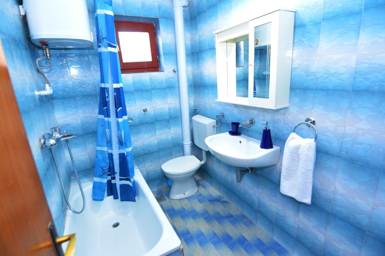 Apartments Jovana Petrovac Ngoại thất bức ảnh