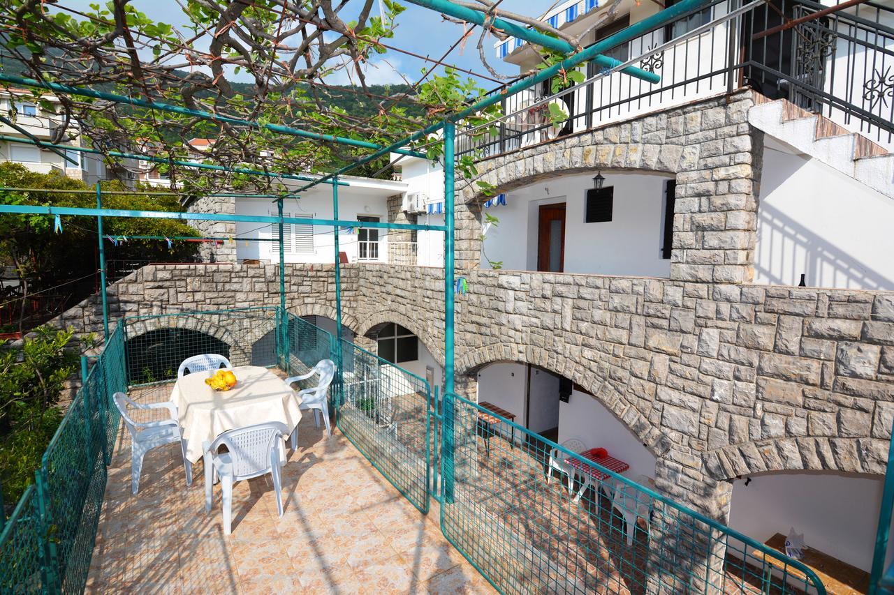 Apartments Jovana Petrovac Ngoại thất bức ảnh